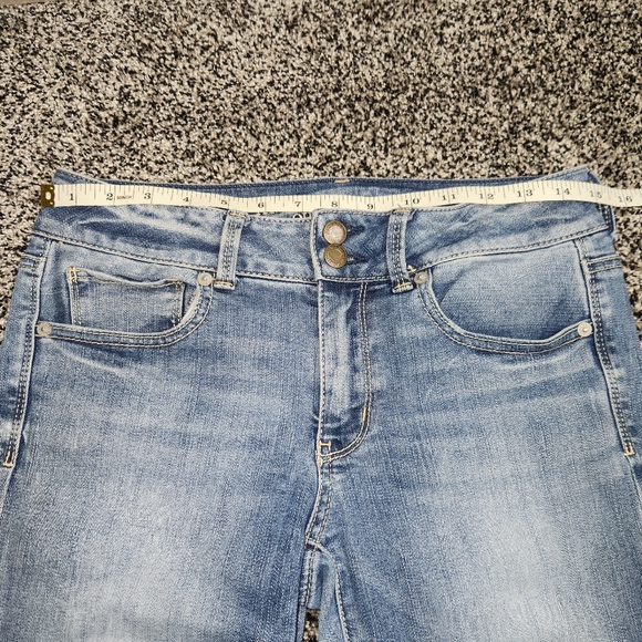 american eagle artist crop super‎ stretch Women Size 6 Reg. Lightwash 25" Inseam - Picture 5 of 8